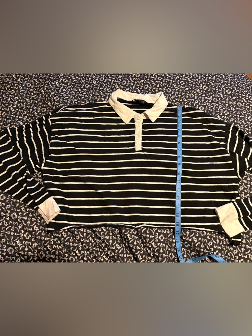 Striped Black & White Cropped Polo Top XL no flaws button up 100% cotton - Picture 2 of 5